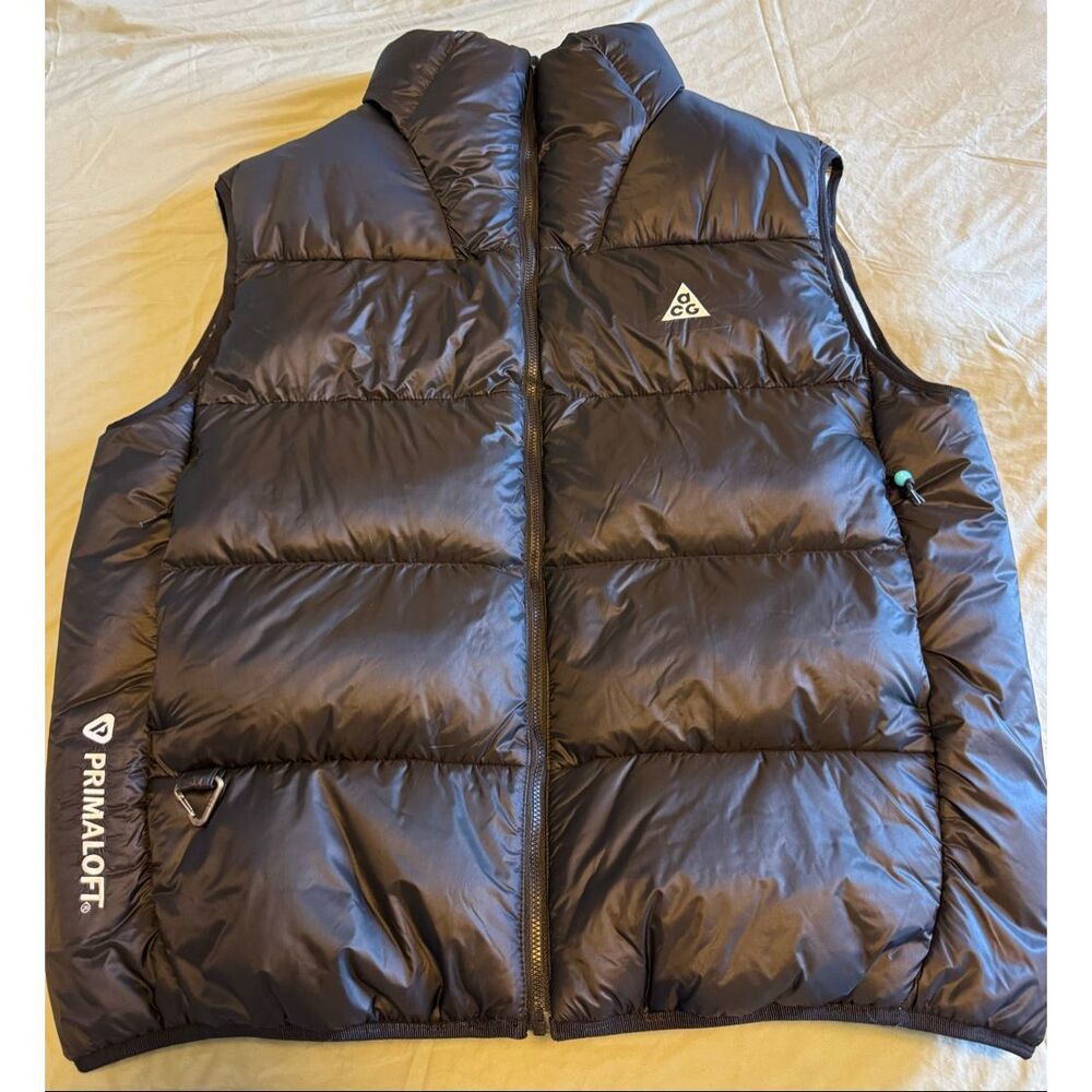 Nike Air ACG Size Large Lunar Lake Puffer Vest DH3075-010 Primaloft Therma Fit U